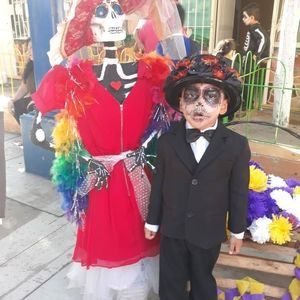 Meet your Posher, Ricardo esteban